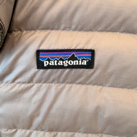Patagonia Down Sweater Jacket Womens Small Gray Puffer Lightweight Packable - Picture 2 of 6